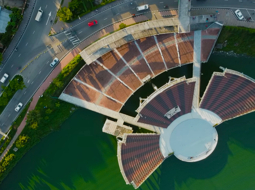 hatirjheel-amphitheatre