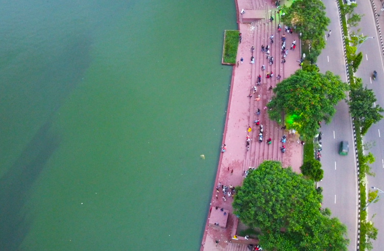 hatirjheel-lake